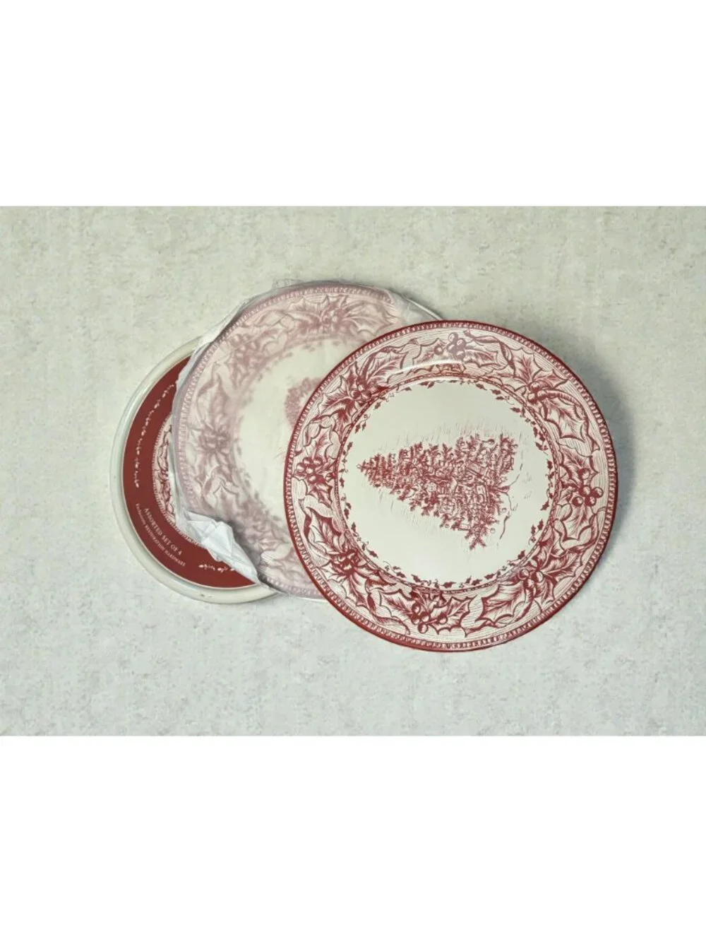 Holiday Tin Plates Set Of 4 Red & White Christmas Tree Design Tableware